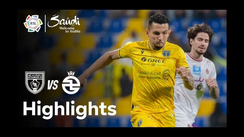 Al Kholood và Al Taawon thi đấu bóng Al Kholood và Al Taawon thi đấu bóng